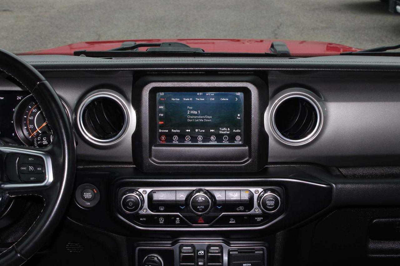 2021 Jeep Wrangler Sahara Unlimited 4x4  SiriusXM SideSteps ReverseCa Photo