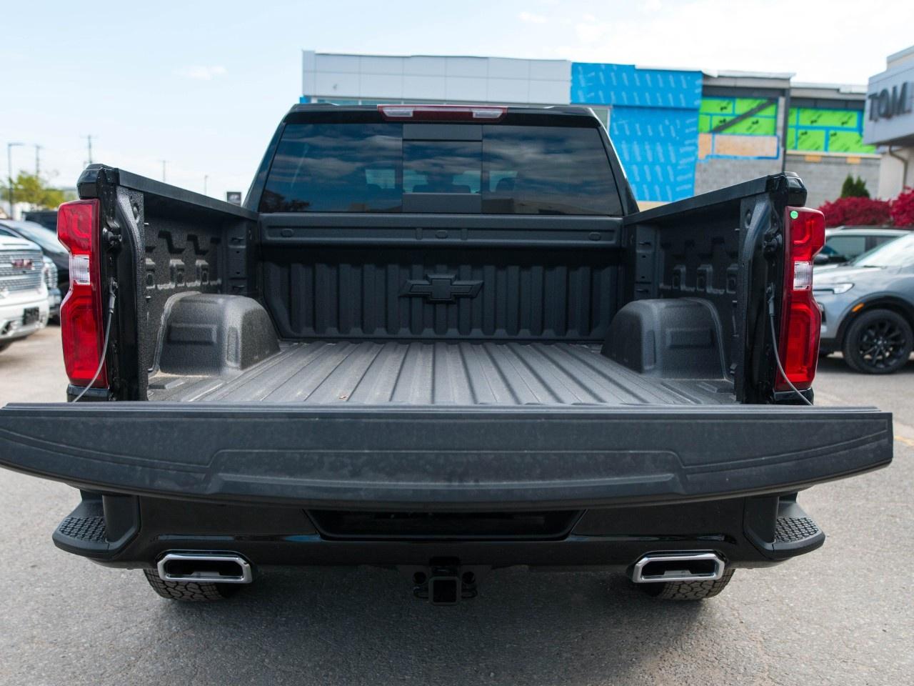 2026 Chevrolet Silverado 1500 Crew Cab Short Box 4-Wheel Drive RST Photo