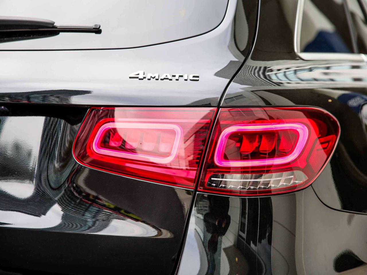 2022 Mercedes-Benz GLC  Photo