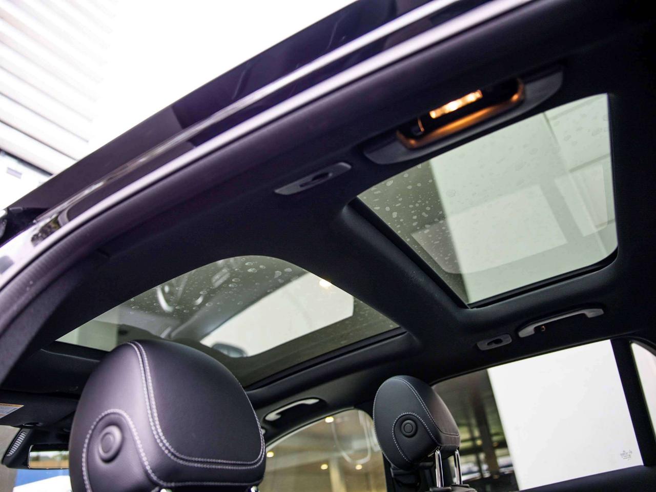 2022 Mercedes-Benz GLC  Photo