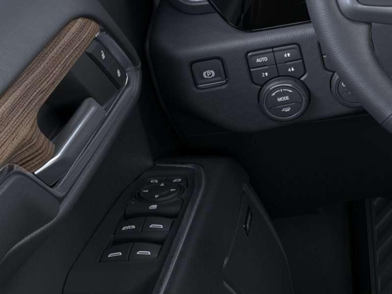 2026 Chevrolet Silverado 1500 4WD Crew Cab 147 RST Photo