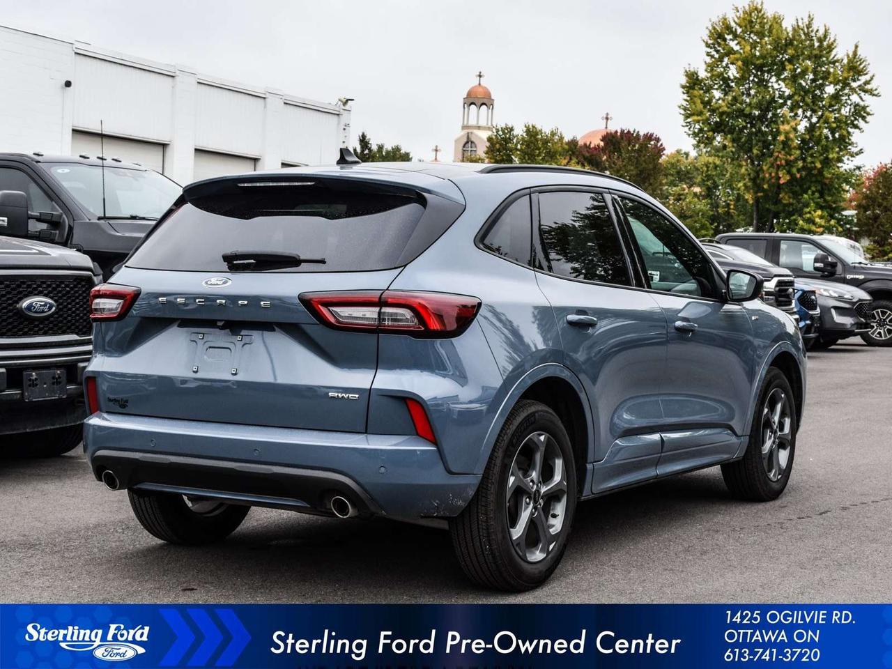 2024 Ford Escape ST-Line Photo4