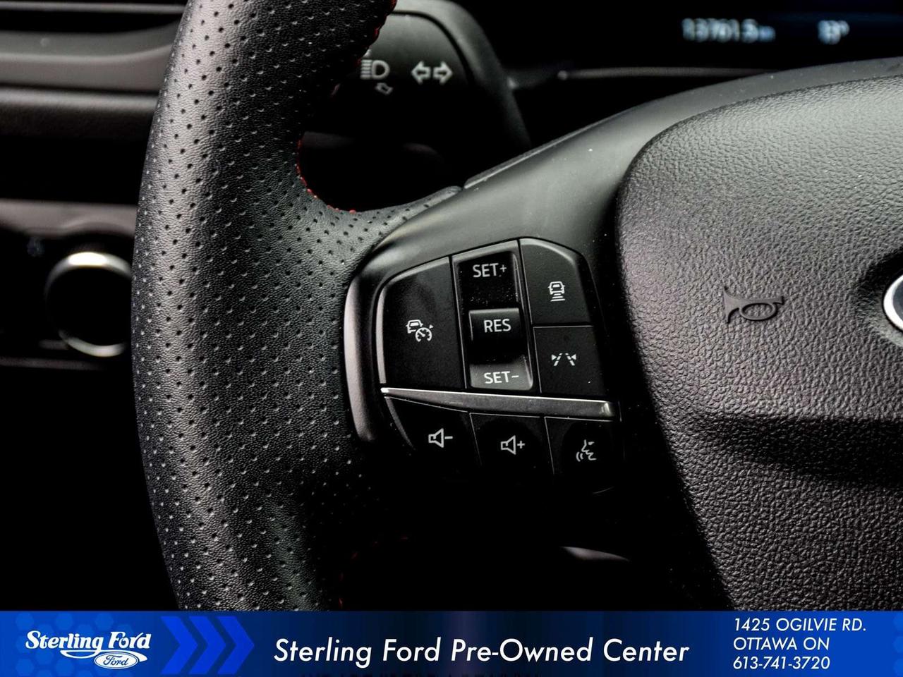 2024 Ford Escape ST-Line Photo