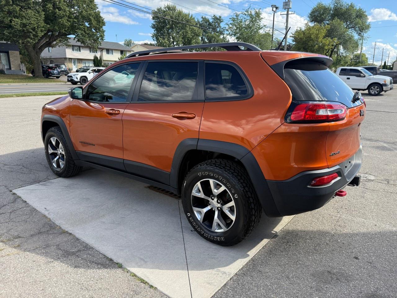 2015 Jeep Cherokee 4WD 4dr Trailhawk Photo