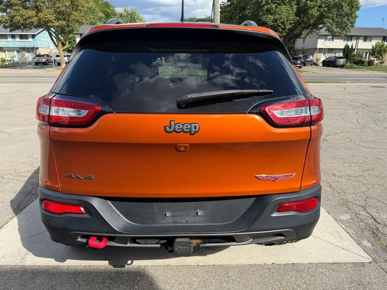 2015 Jeep Cherokee 4WD 4dr Trailhawk Photo