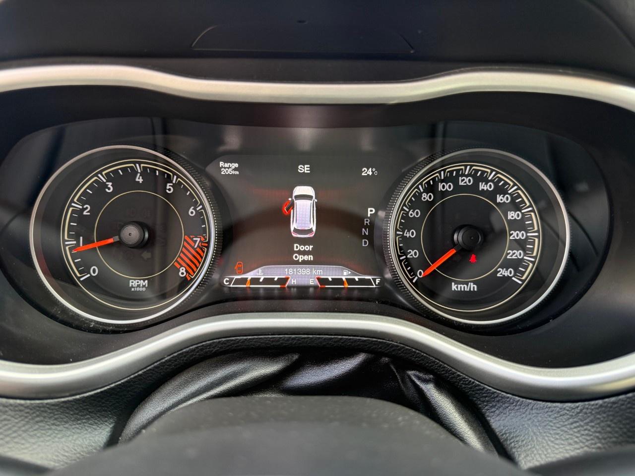 2015 Jeep Cherokee 4WD 4dr Trailhawk Photo