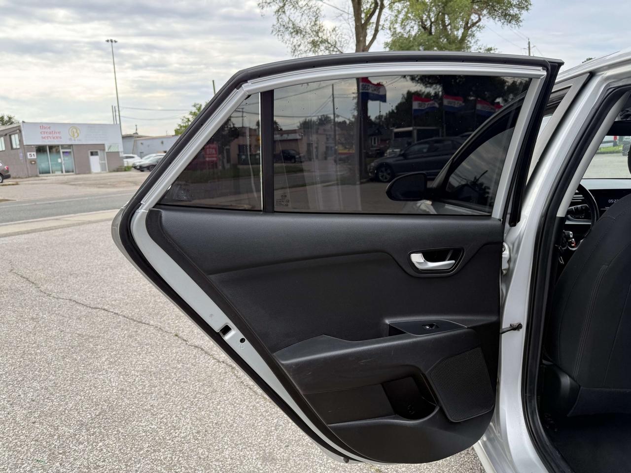 2019 Kia Rio LX+ l FWD l EcoVehicle l Auto l RCam l 1.6L l 4Cyl Photo