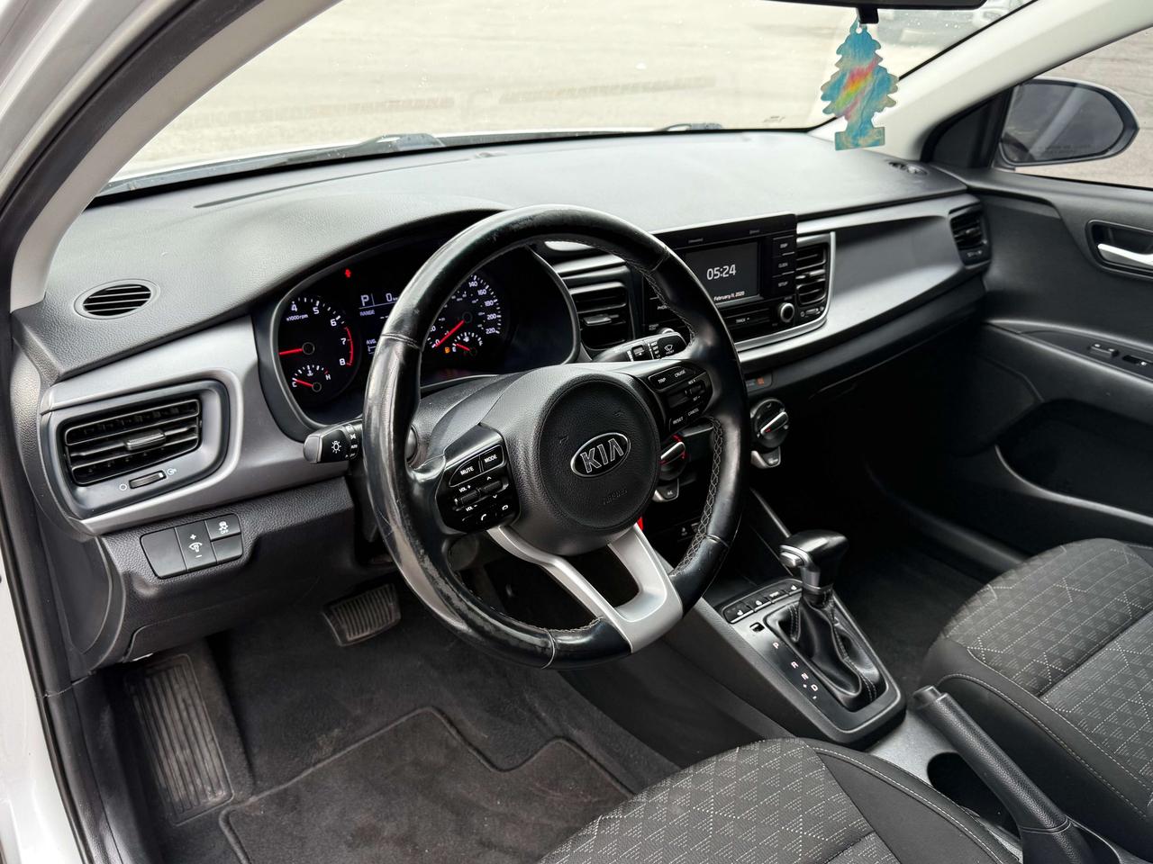 2019 Kia Rio LX+ l FWD l EcoVehicle l Auto l RCam l 1.6L l 4Cyl Photo