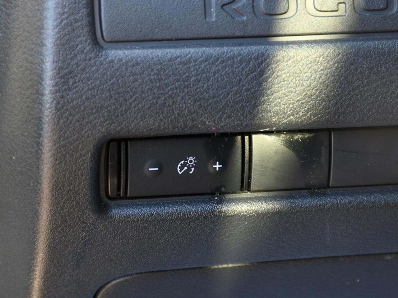 2021 Nissan Rogue S Photo