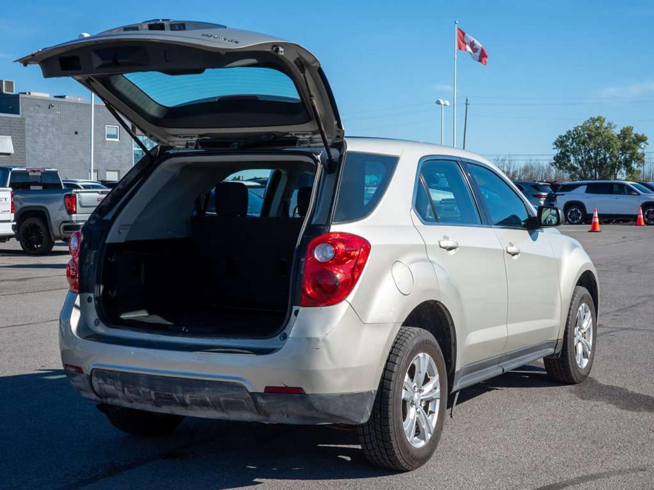 2013 Chevrolet Equinox LS - Power Outlet   Driver Adjustable Lumbar Photo
