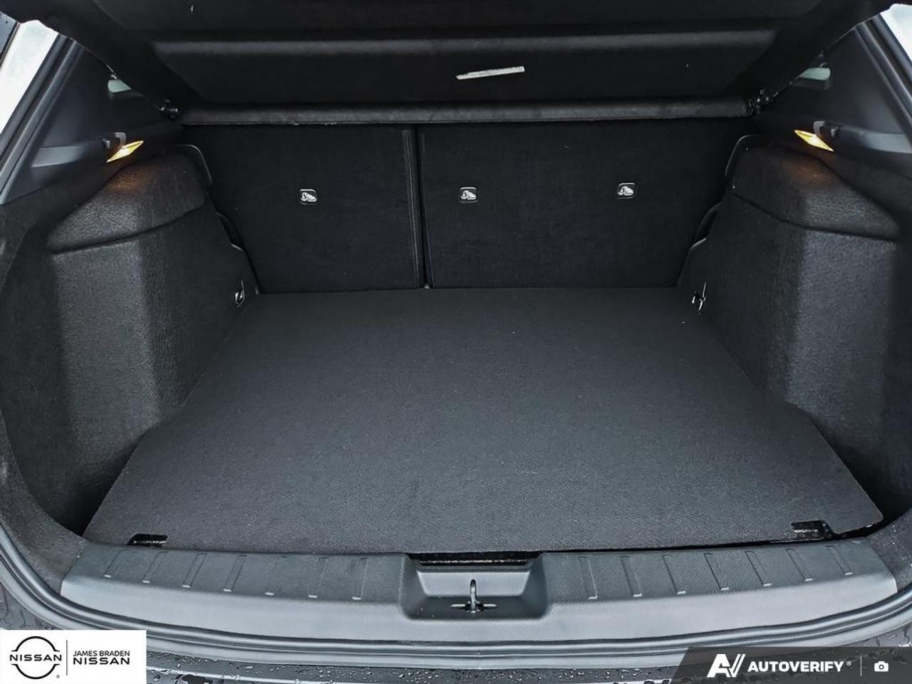 2027 Nissan Kicks SR Premium AWD Photo