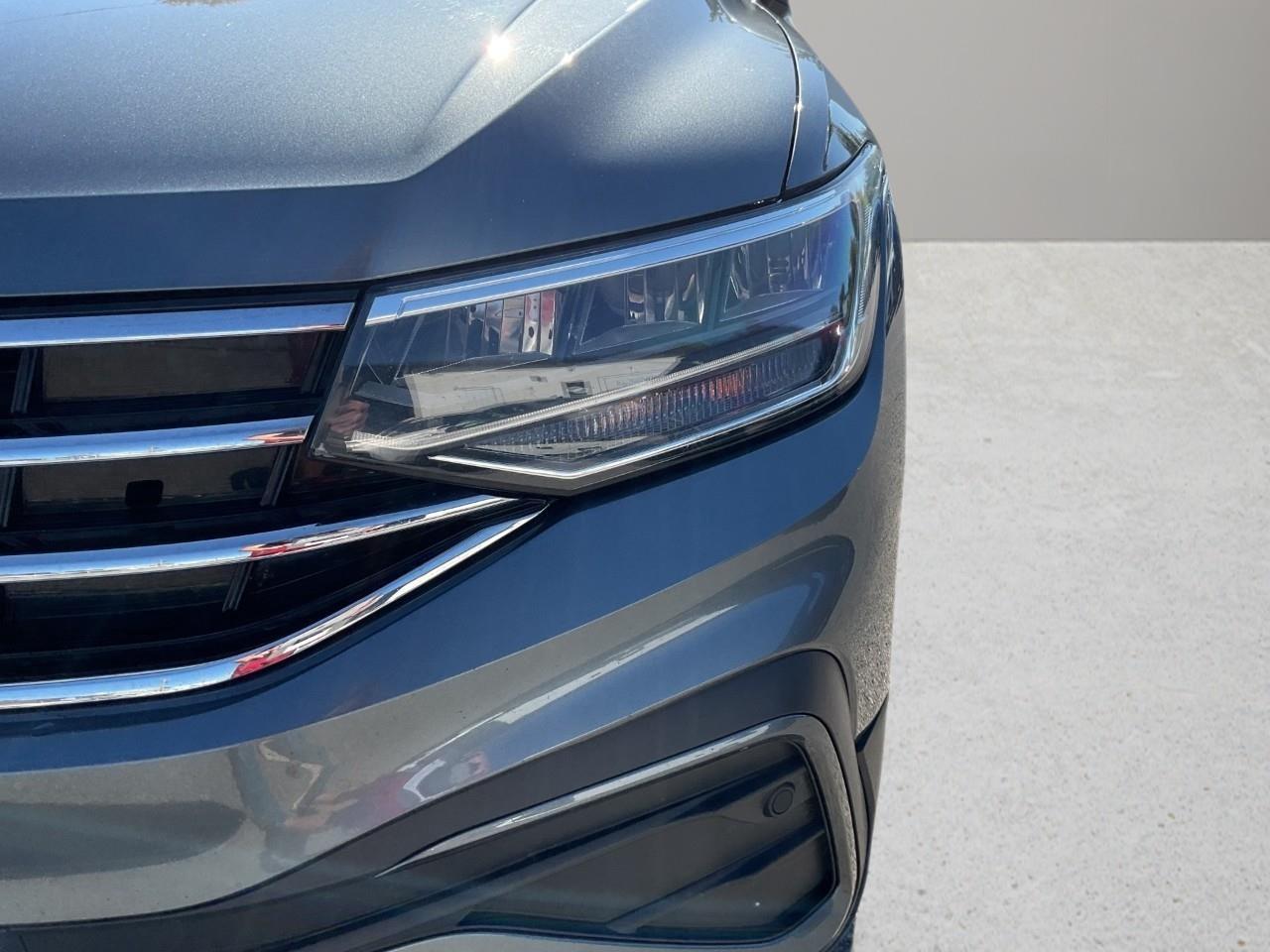 2024 Volkswagen Tiguan Trendline 4dr All-wheel Drive 4MOTION Photo