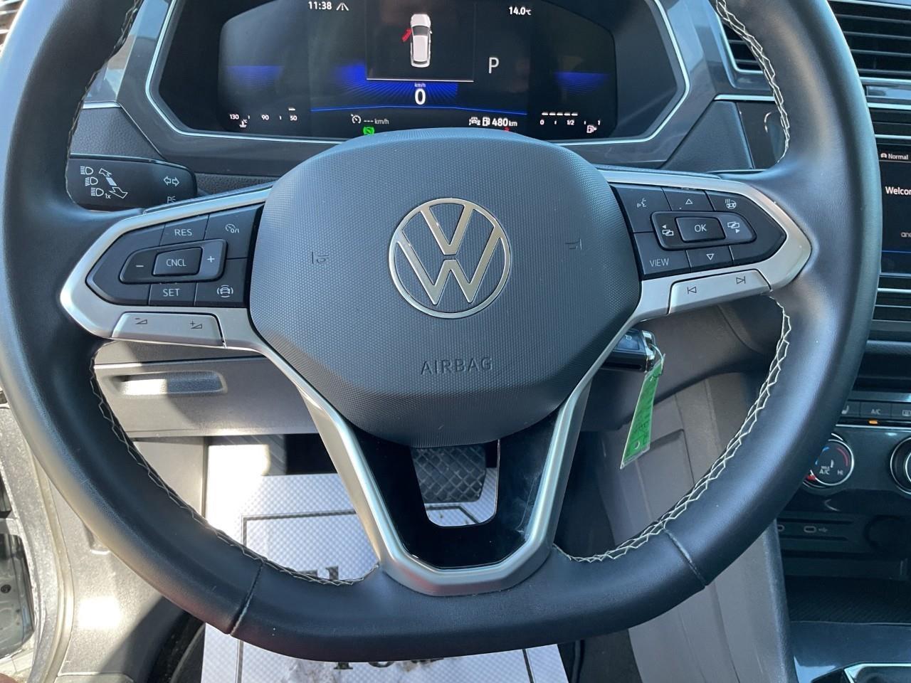 2024 Volkswagen Tiguan Trendline 4dr All-wheel Drive 4MOTION Photo