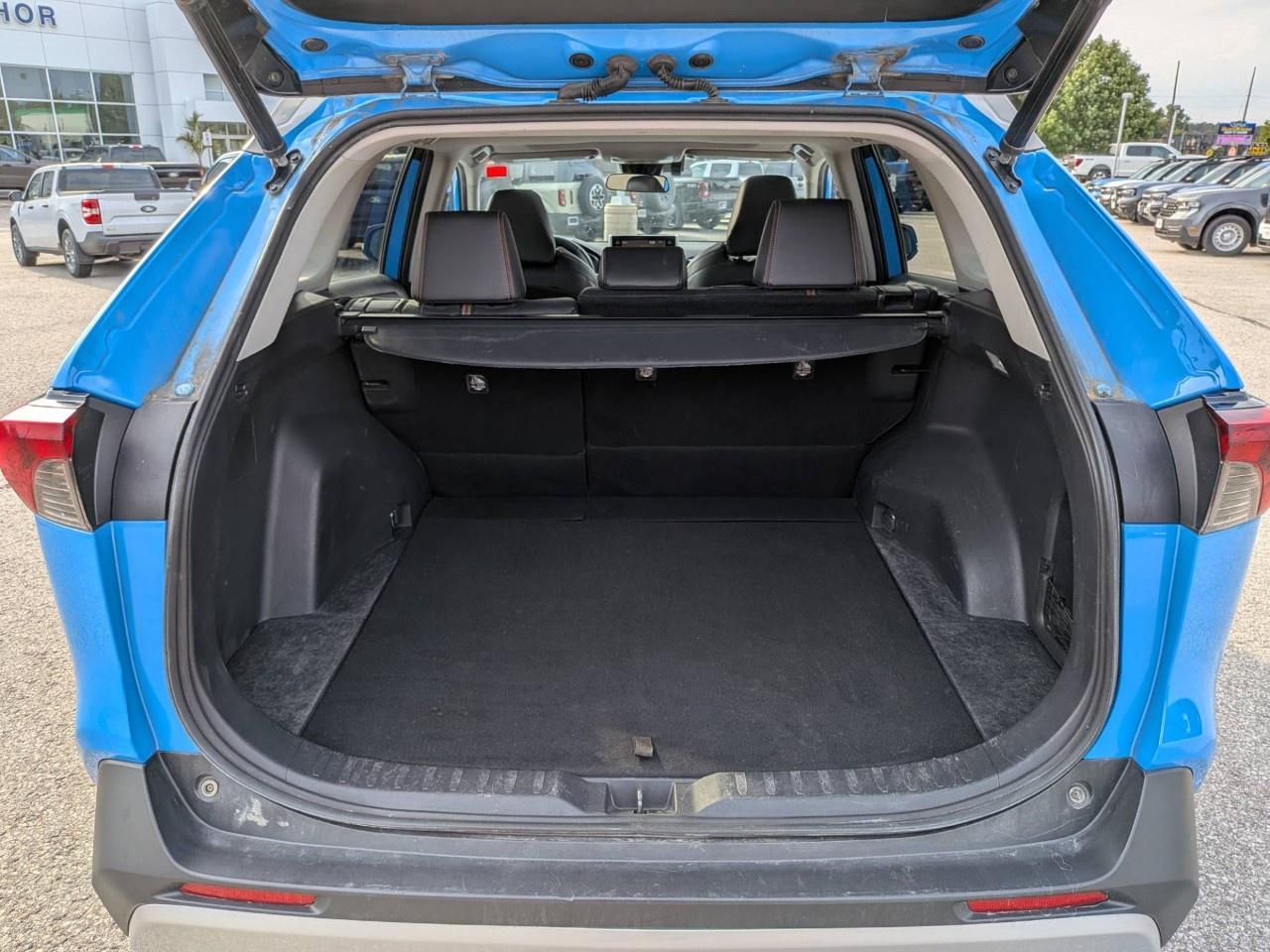 2019 Toyota RAV4 AWD Trail Photo