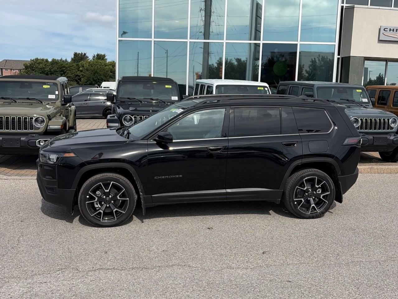 2026 Jeep Cherokee Overland 4dr 4x4 Photo