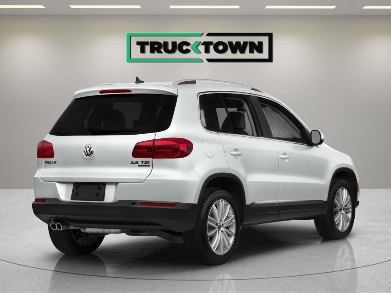 2016 Volkswagen Tiguan Comfortline (A6) 4dr All-Wheel Drive 4MOTION Photo