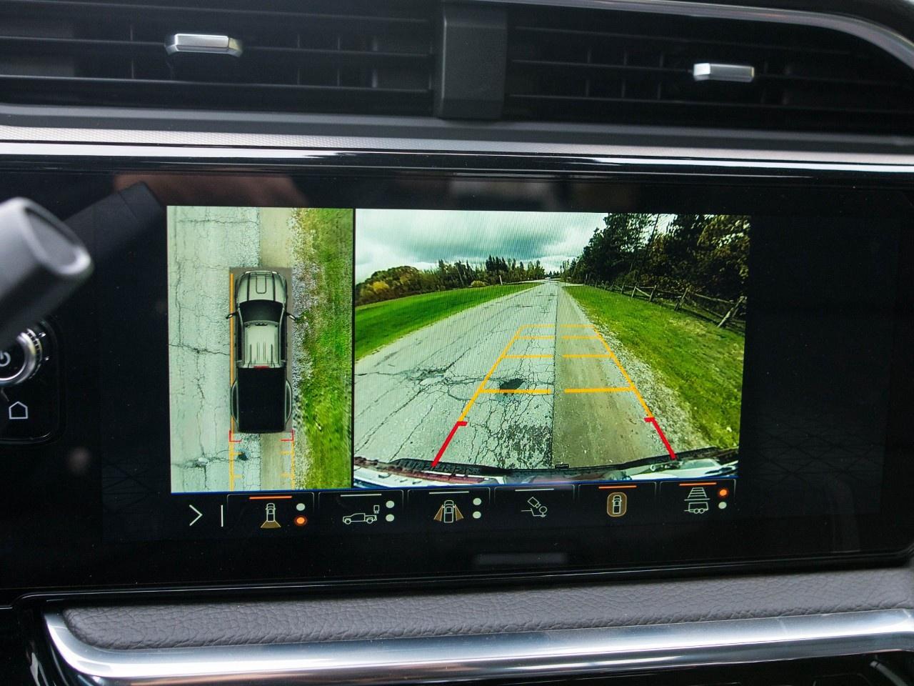 2026 GMC Sierra 3500HD 4WD Crew Cab Long Box Denali Photo