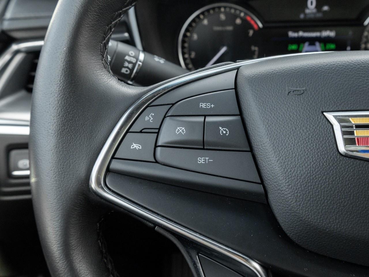2020 Cadillac XT5 AWD 4dr Luxury Photo