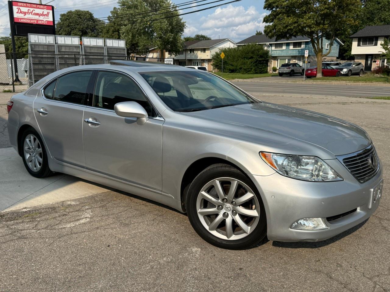2007 Lexus LS 460 4dr Sdn SWB Photo