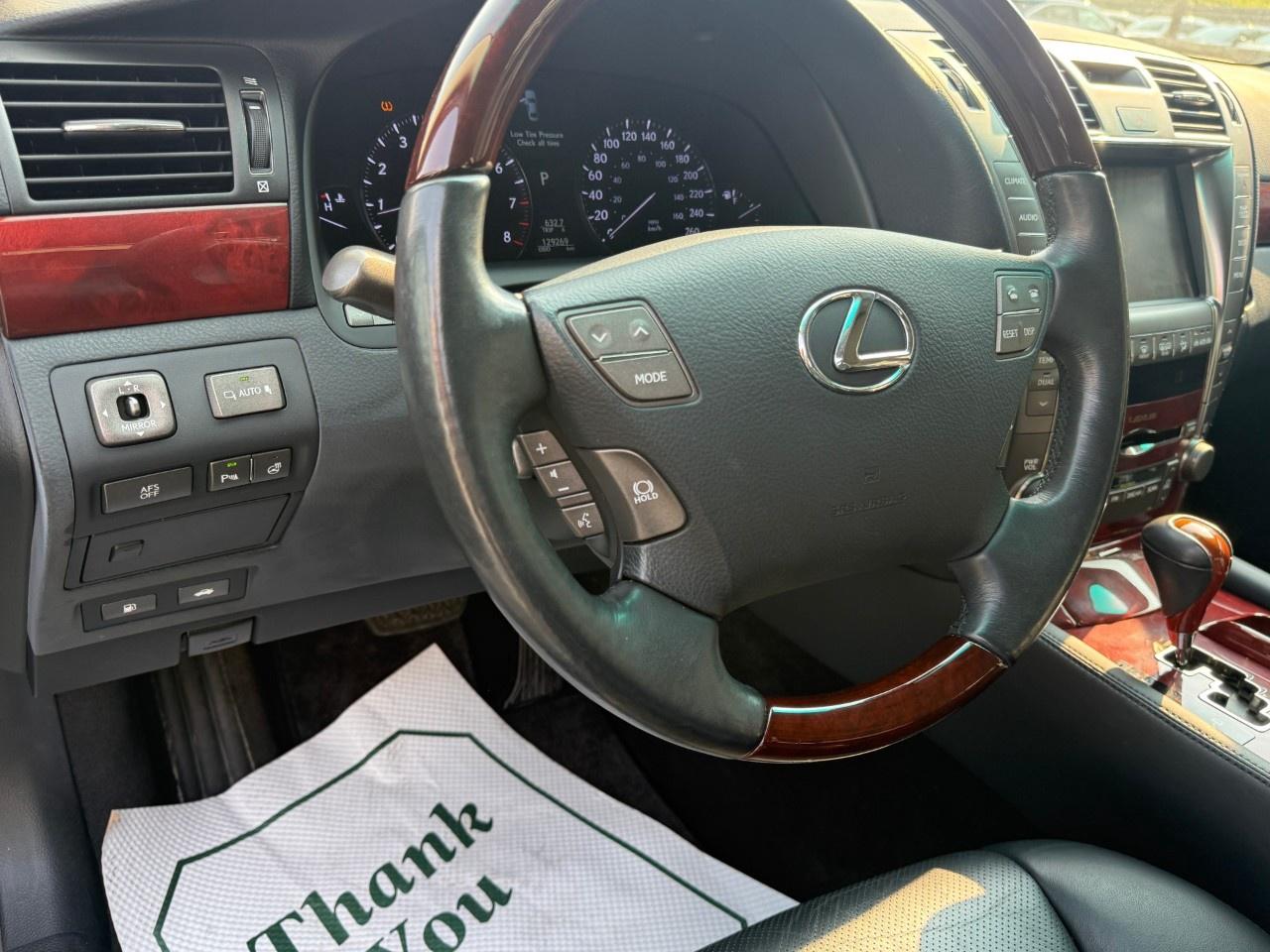 2007 Lexus LS 460 4dr Sdn SWB Photo
