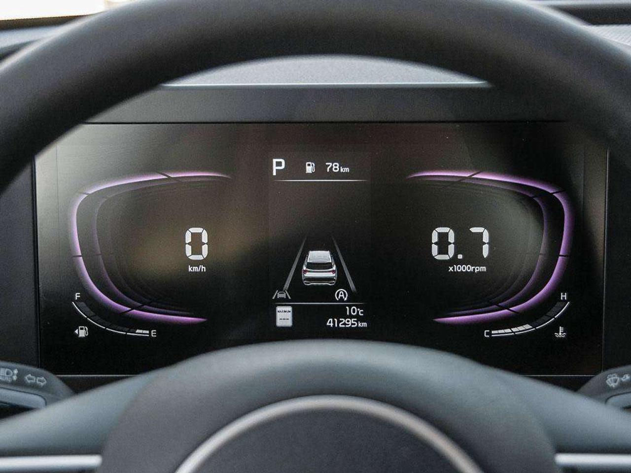 2023 Kia Sportage LX   Heated Seats   Apple CarPlay   Keyless Entry Photo