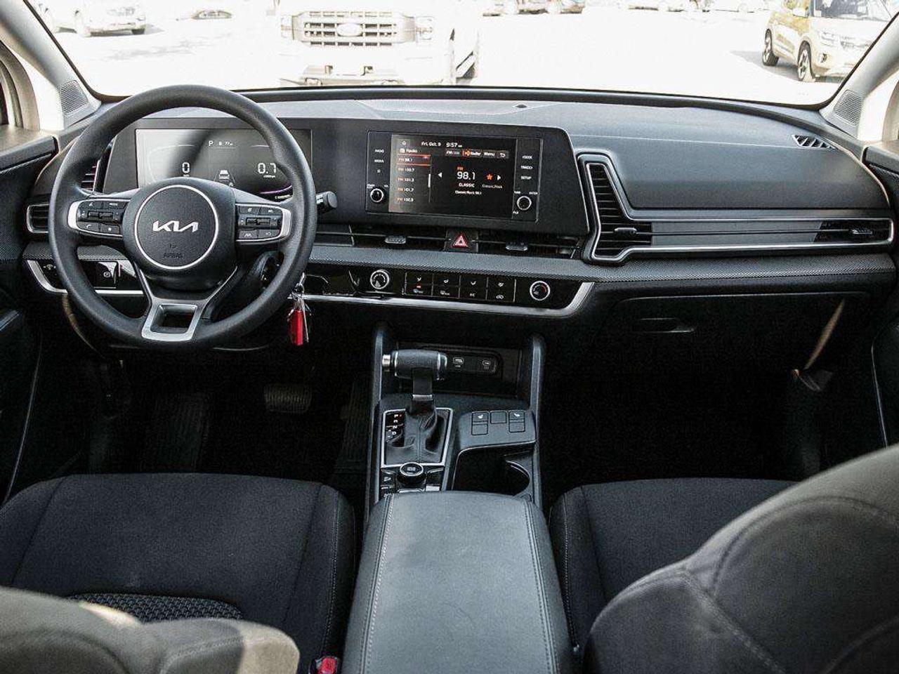2023 Kia Sportage LX   Heated Seats   Apple CarPlay   Keyless Entry Photo
