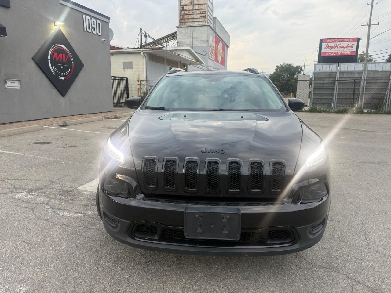 2016 Jeep Cherokee 4WD 4dr Altitude *Ltd Avail* Photo