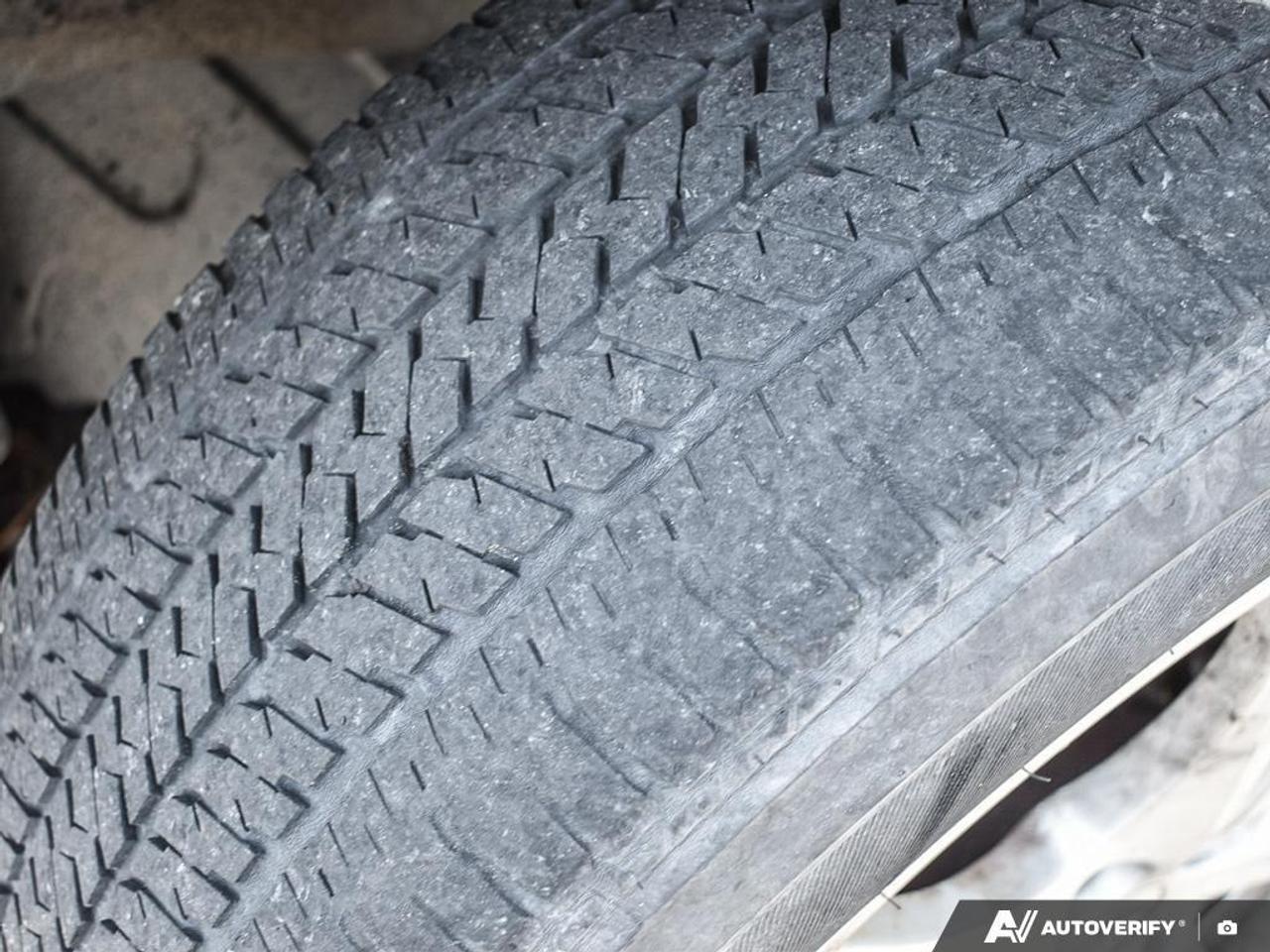 2012 Hyundai Santa Fe GL 2.4 Premium (A6) All-Wheel Drive Photo