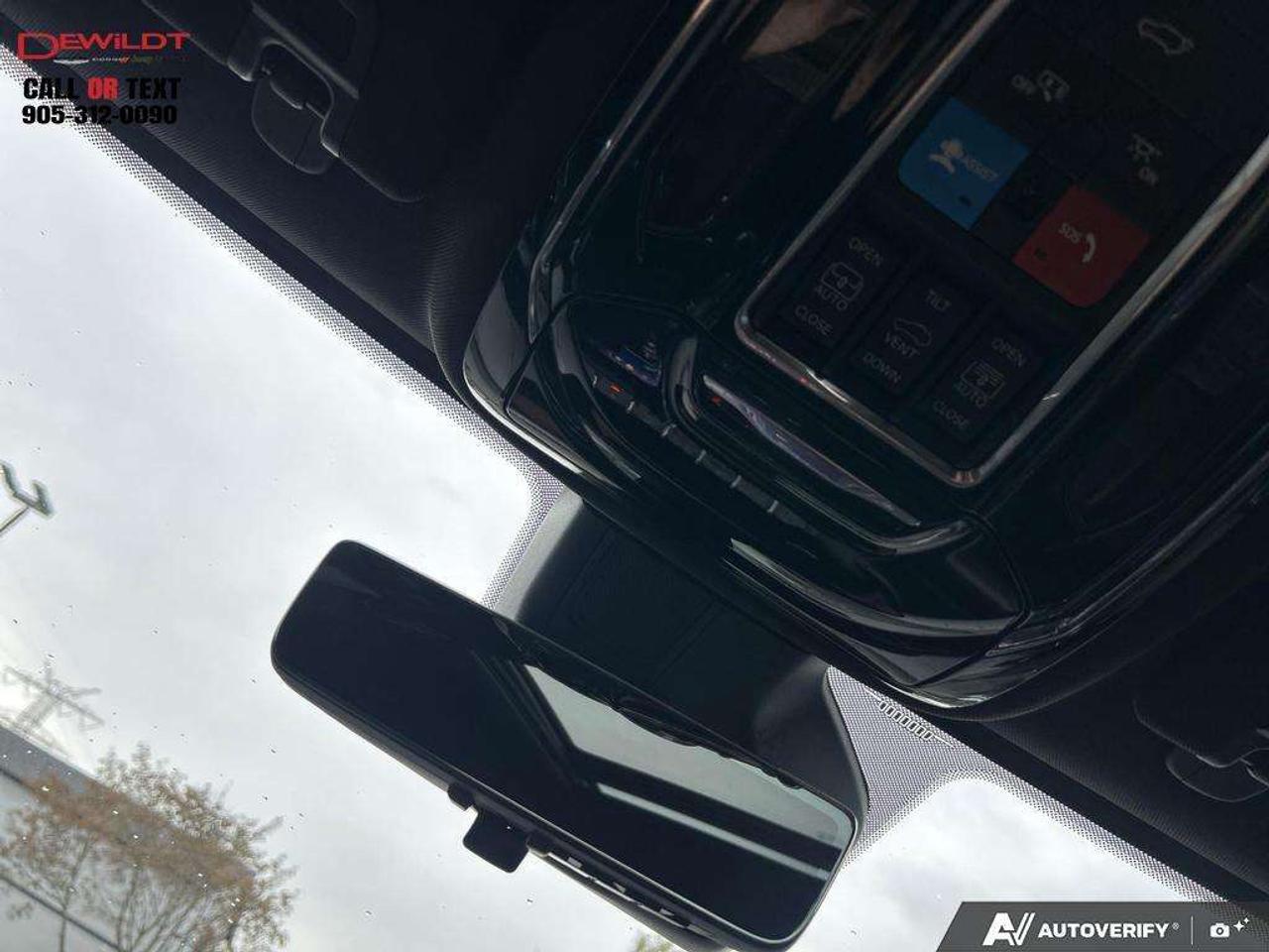 2024 Jeep Grand Cherokee OVERLAND   LUXURY TECH GRP   TRAILER TOW PKG Photo