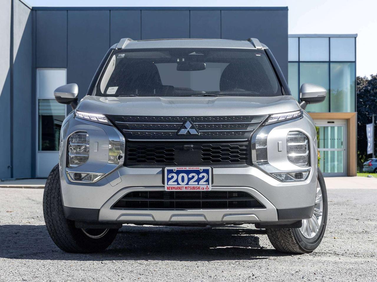 2022 Mitsubishi Outlander SE S-AWC CPO FINANCE RATES FOR AS LOW AS 0.90% Photo