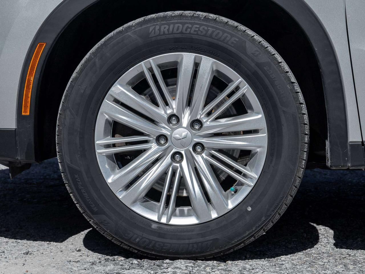 2022 Mitsubishi Outlander SE S-AWC CPO FINANCE RATES FOR AS LOW AS 0.90% Photo
