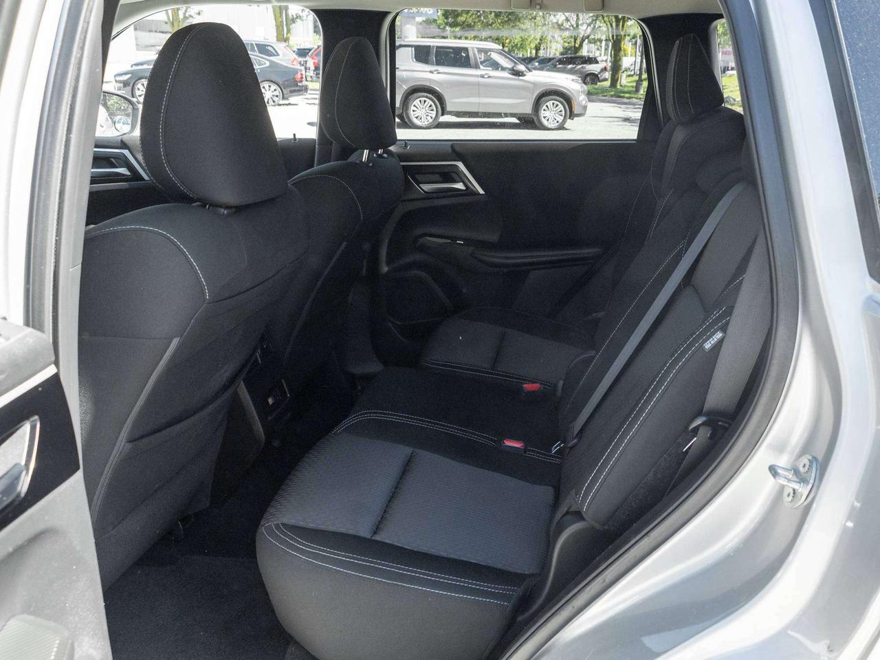 2022 Mitsubishi Outlander SE S-AWC CPO FINANCE RATES FOR AS LOW AS 0.90% Photo