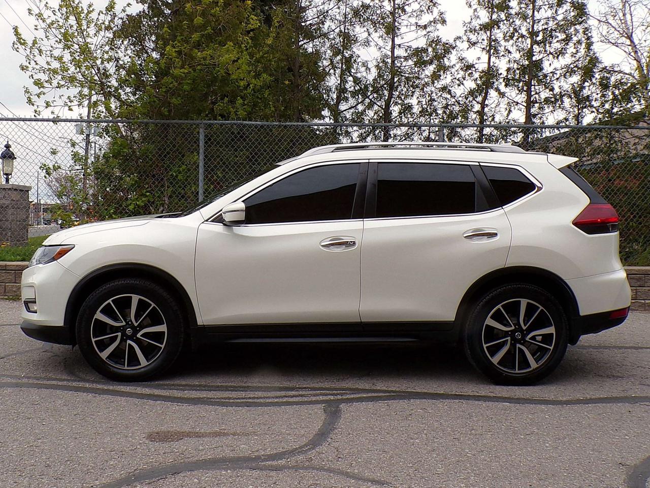 2019 Nissan Rogue SV AWD BSW LDW CTA CAMERA PANO ROOF APPLE CARPLAY B.T. Photo