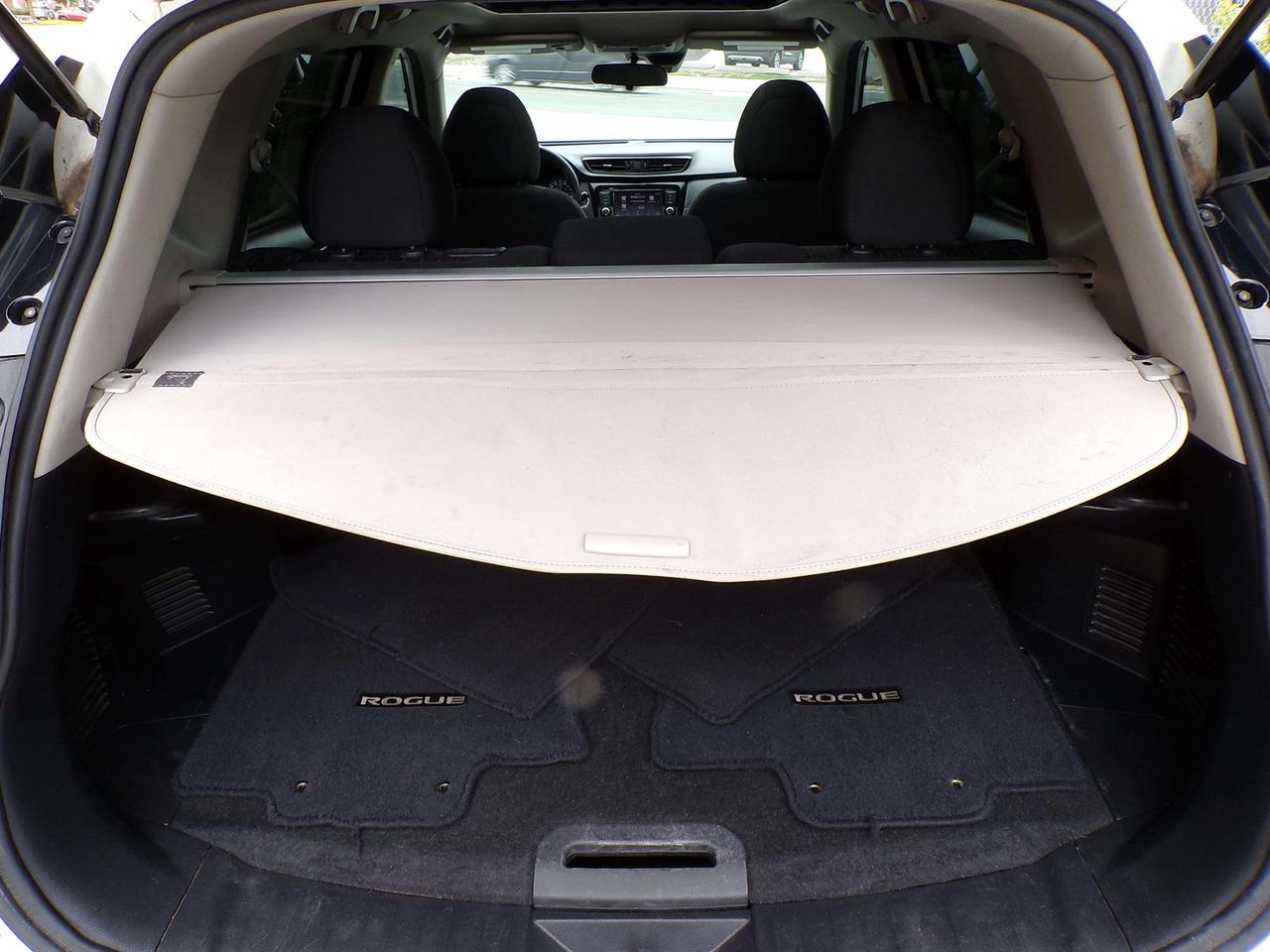 2019 Nissan Rogue SV AWD BSW LDW CTA CAMERA PANO ROOF APPLE CARPLAY B.T. Photo
