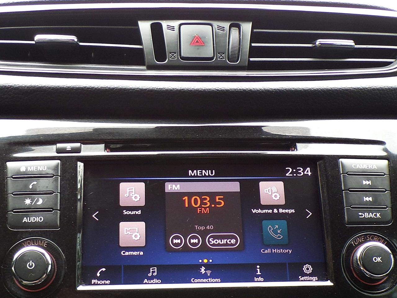 2019 Nissan Rogue SV AWD BSW LDW CTA CAMERA PANO ROOF APPLE CARPLAY B.T. Photo