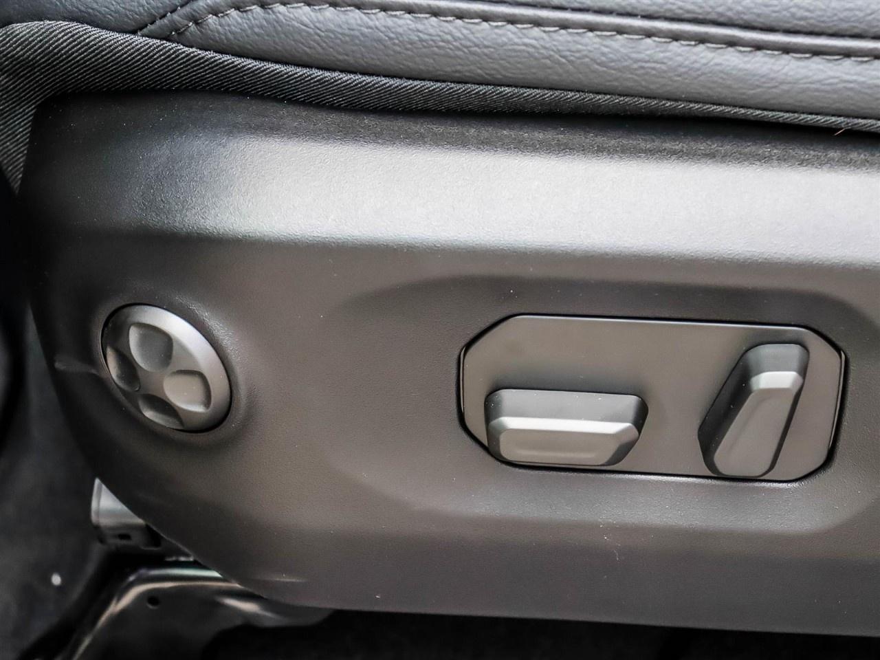 2027 Jeep Wrangler Sahara 4 Door 4x4 Photo