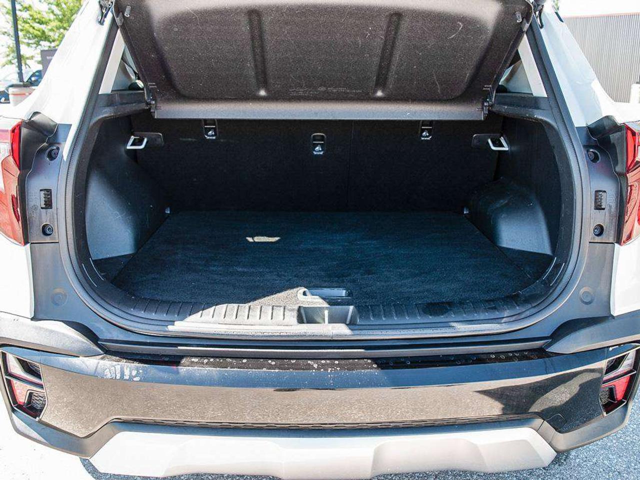 2025 Kia Seltos EX Premium   AWD   Sunroof   Heated & Cooled Seats   Power Tailgate Photo