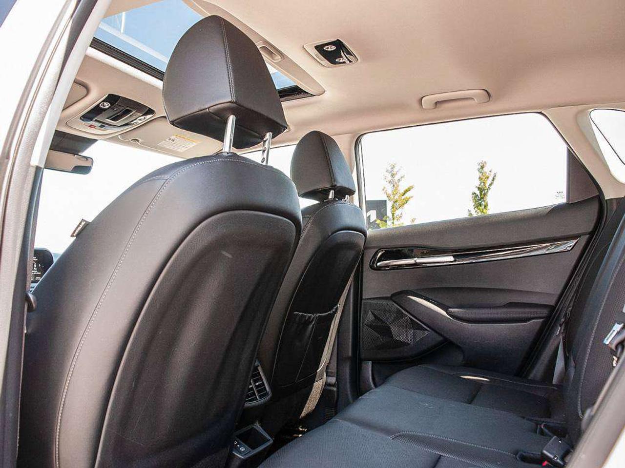 2025 Kia Seltos EX Premium   AWD   Sunroof   Heated & Cooled Seats   Power Tailgate Photo