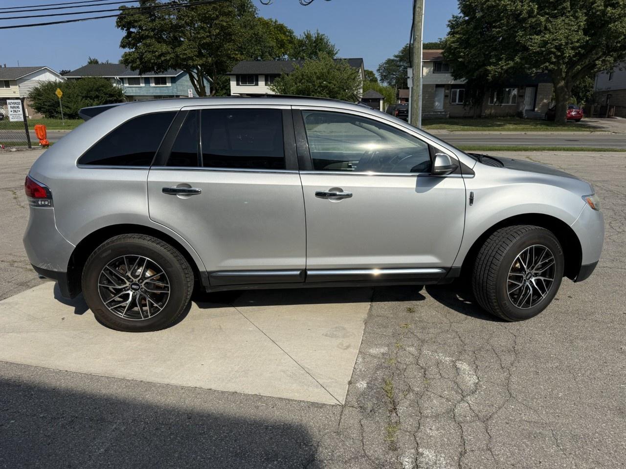 2013 Lincoln MKX AWD 4DR Photo