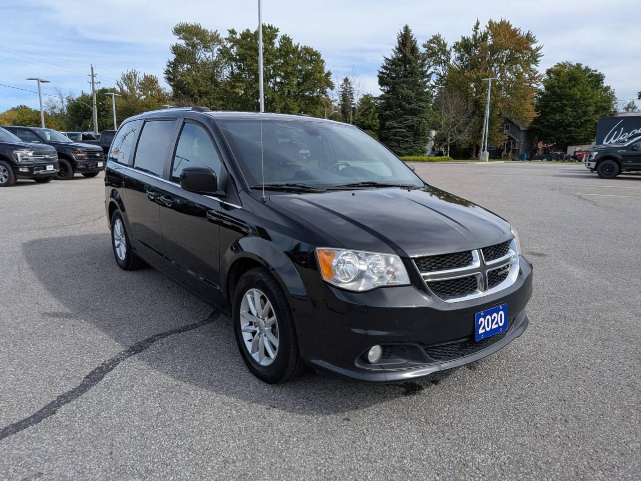 2020 Dodge Grand Caravan Premium Plus 2WD Photo