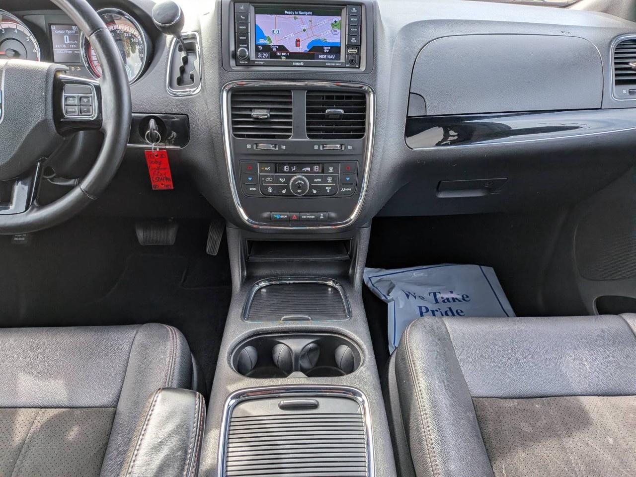 2020 Dodge Grand Caravan Premium Plus 2WD Photo