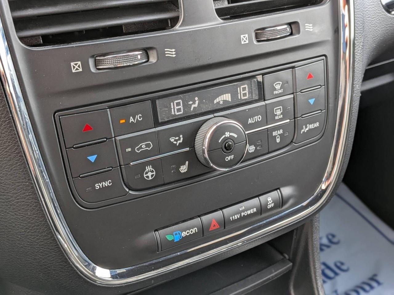 2020 Dodge Grand Caravan Premium Plus 2WD Photo