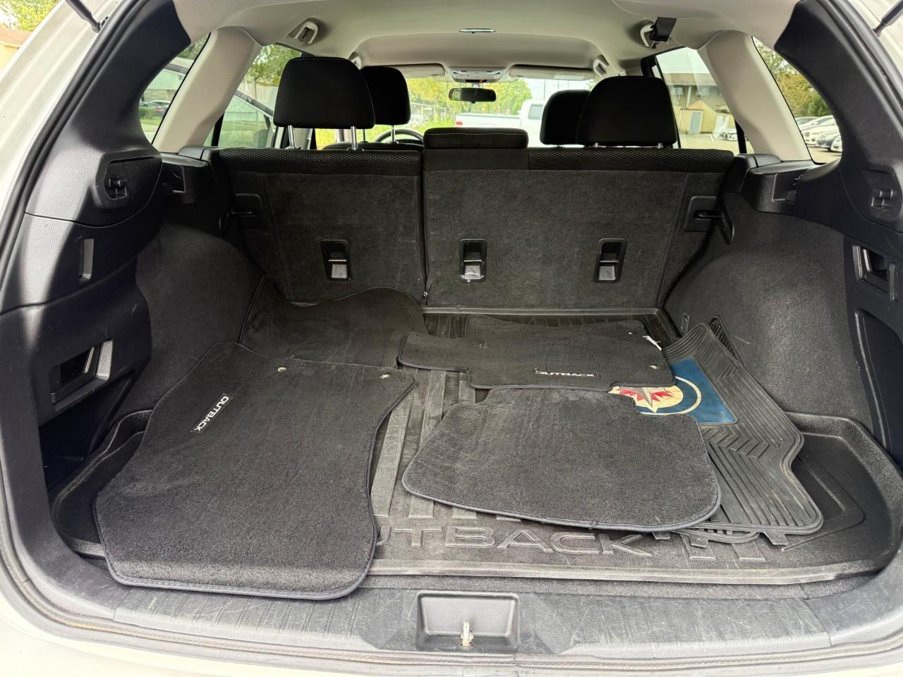 2016 Subaru Outback 5dr Wgn CVT 2.5i PZEV Photo