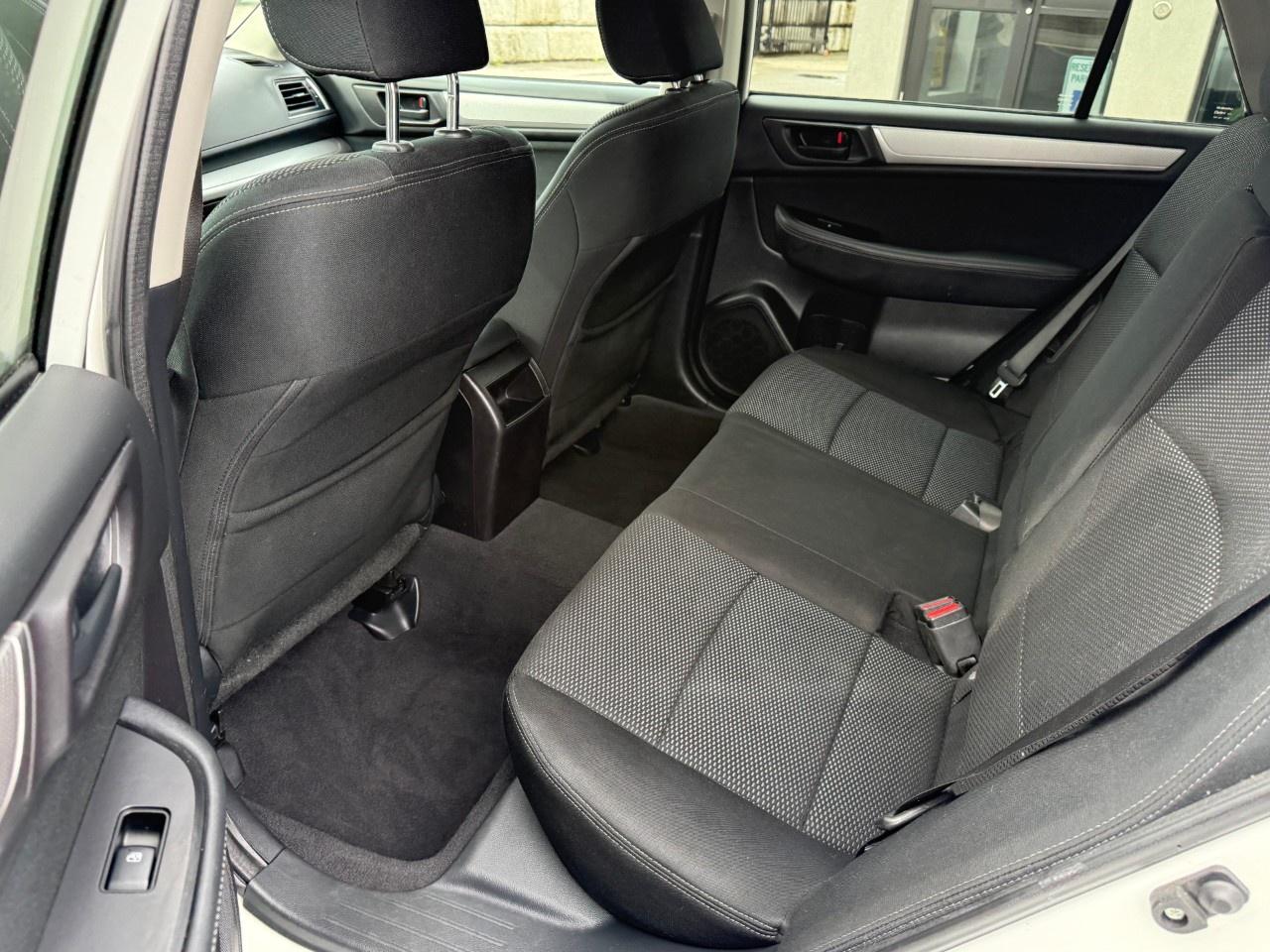 2016 Subaru Outback 5dr Wgn CVT 2.5i PZEV Photo