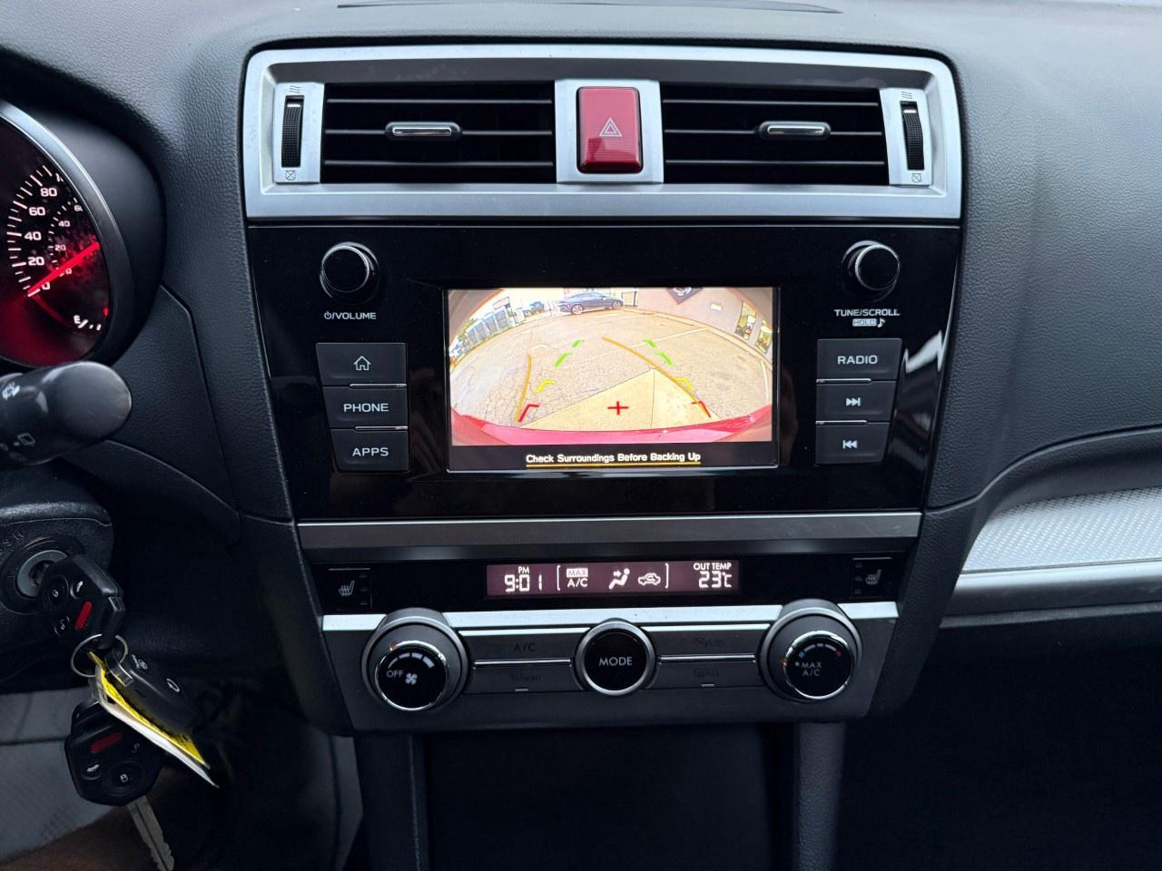 2018 Subaru Outback 2.5i Photo