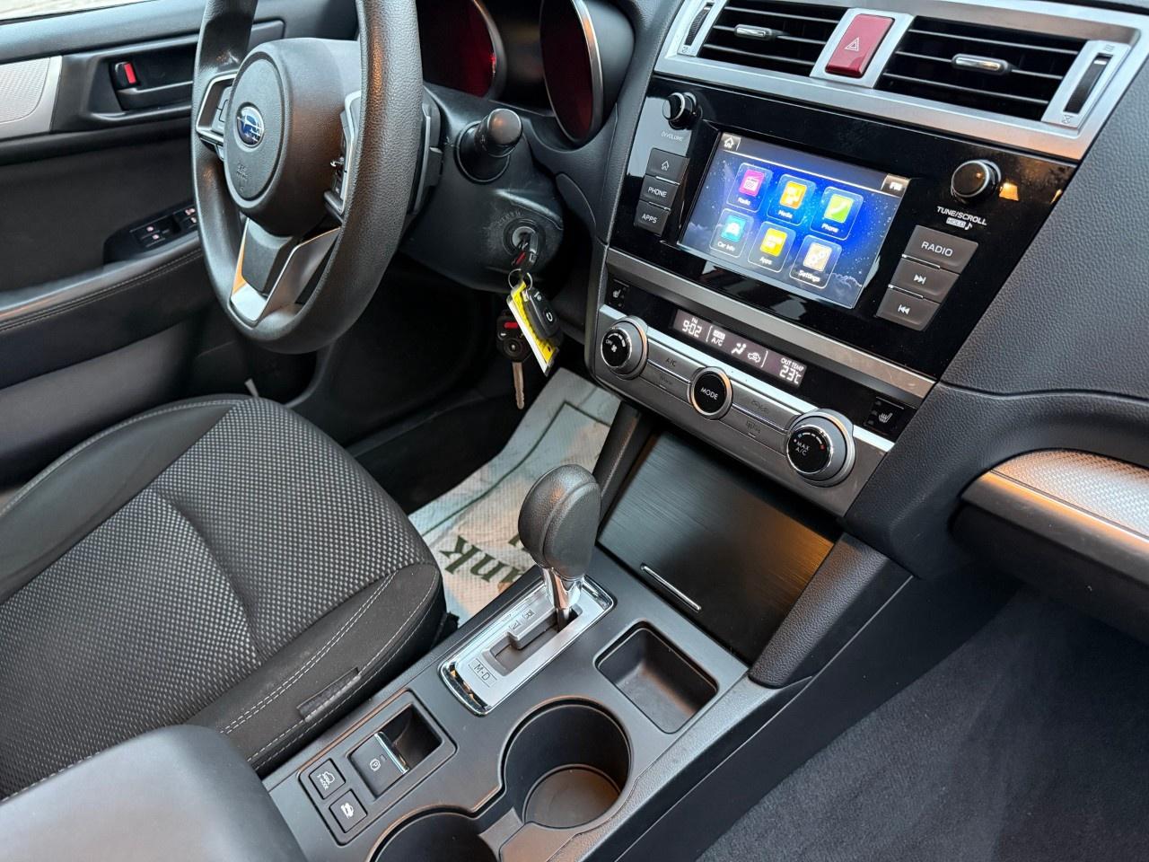 2018 Subaru Outback 2.5i Photo