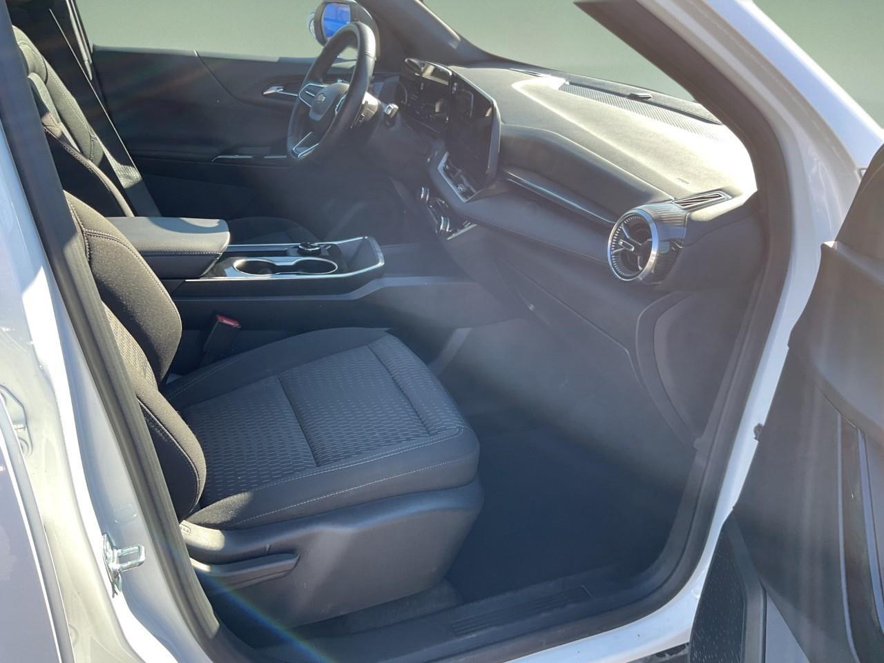 2026 Chevrolet Equinox LT 4dr All-Wheel Drive Photo