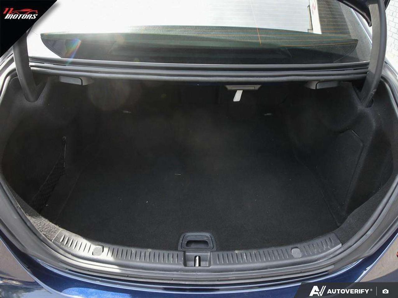 2018 Mercedes-Benz E-Class E 300 4MATIC Sedan   AMG PKG   NO ACCIDENTS Photo