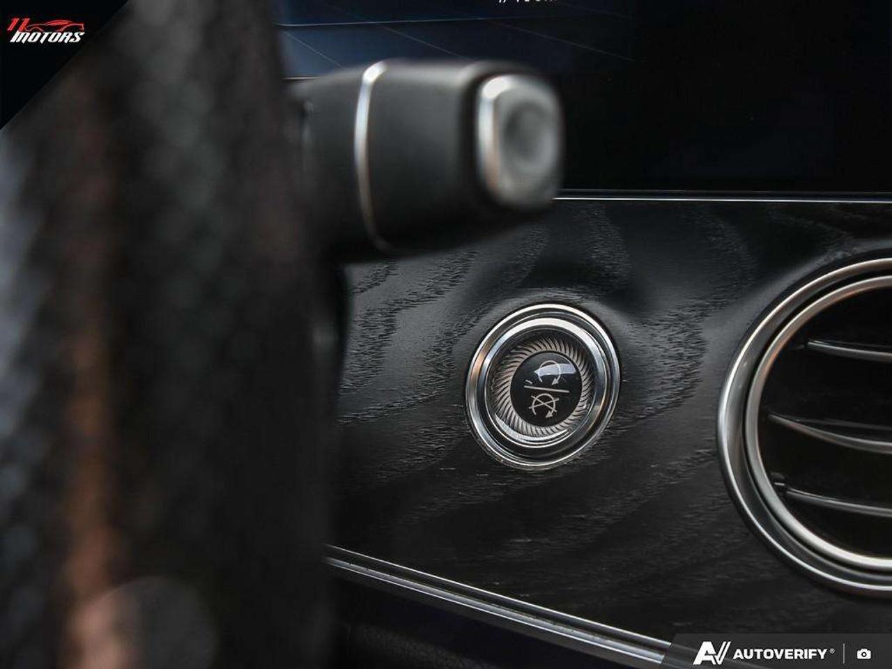 2018 Mercedes-Benz E-Class E 300 4MATIC Sedan   AMG PKG   NO ACCIDENTS Photo