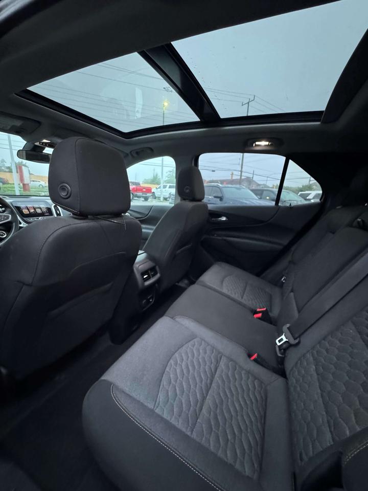 2018 Chevrolet Equinox AWD 4dr LT w/1LT Photo